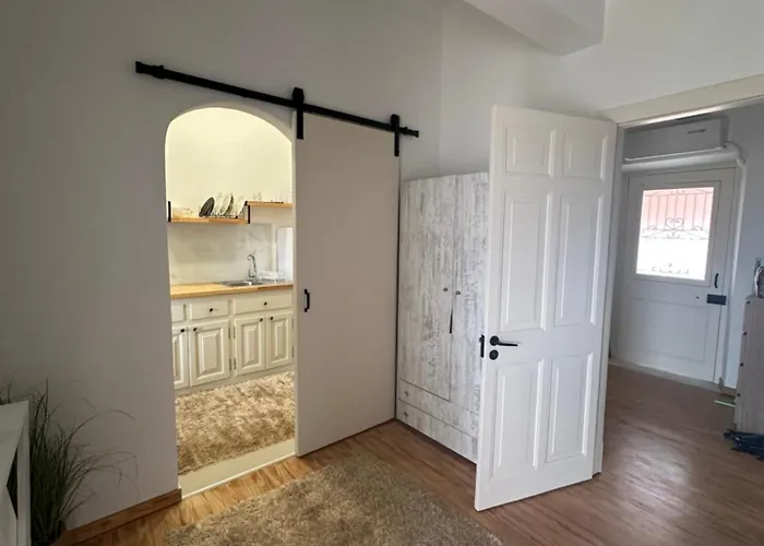 Apartment The View Cozy Kato Korakiana