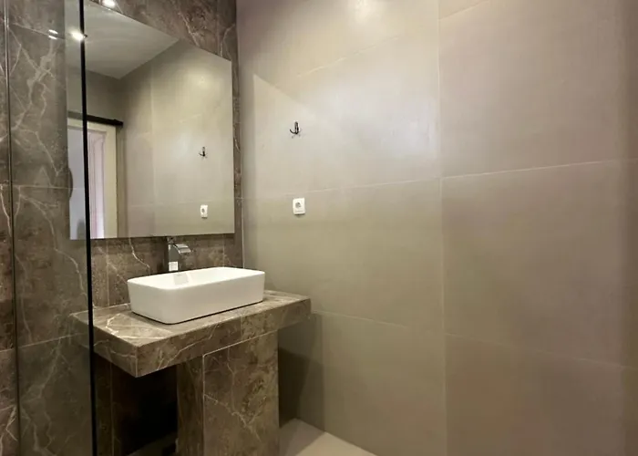 The View Cozy * Kato Korakiana